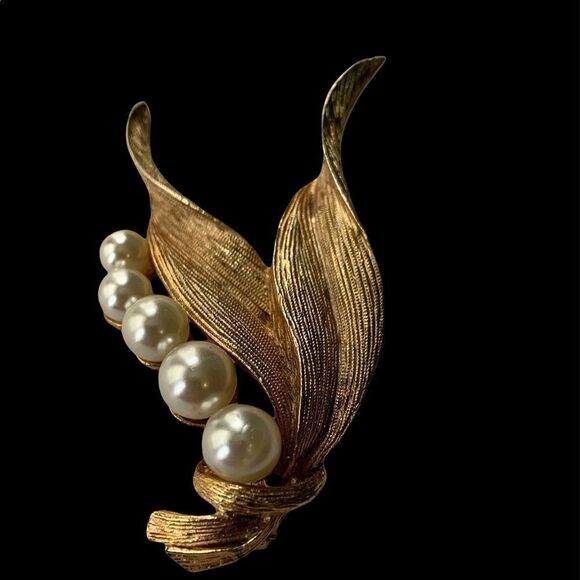 Vintage Faux Pearl Corn Brooch - Picture 9 of 11